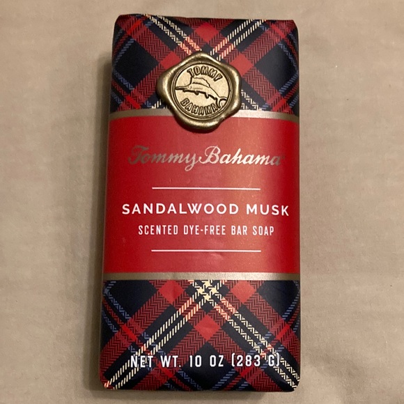 Tommy Bahama Grooming Nwt Mens Tommy Bahama Sandalwood Musk Scented 